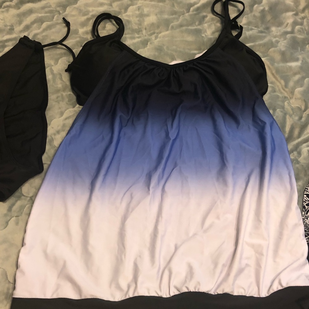 Bathing suit